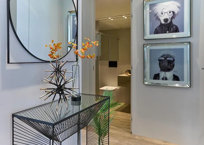 Διαμέρισμα Stylish Penthouse With Jacuzzi - By Welcomely Τορεβιέχα