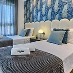 Stylish Penthouse With Jacuzzi - By Welcomely 公寓 托雷维耶哈