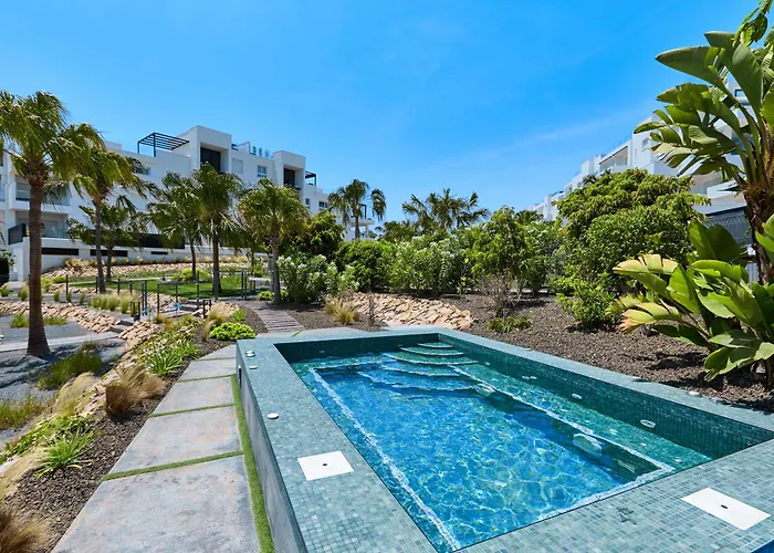 Stylish Penthouse With Jacuzzi - By Welcomely * Torrevieja