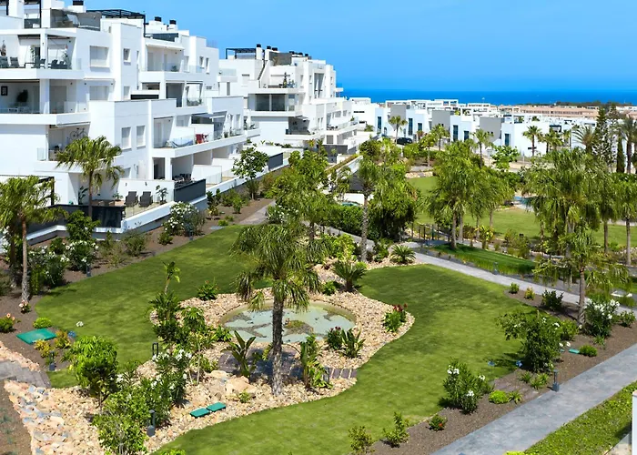 Lägenhet Stylish Penthouse With Jacuzzi - By Welcomely Torrevieja